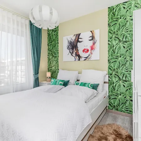 Z Garazem! -rybacka Przy Sciezce Rowerowej Lägenhet