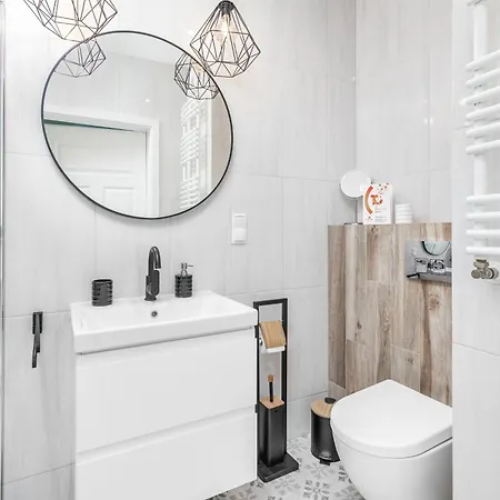 Z Garazem! -rybacka Przy Sciezce Rowerowej Lägenhet Kołobrzeg